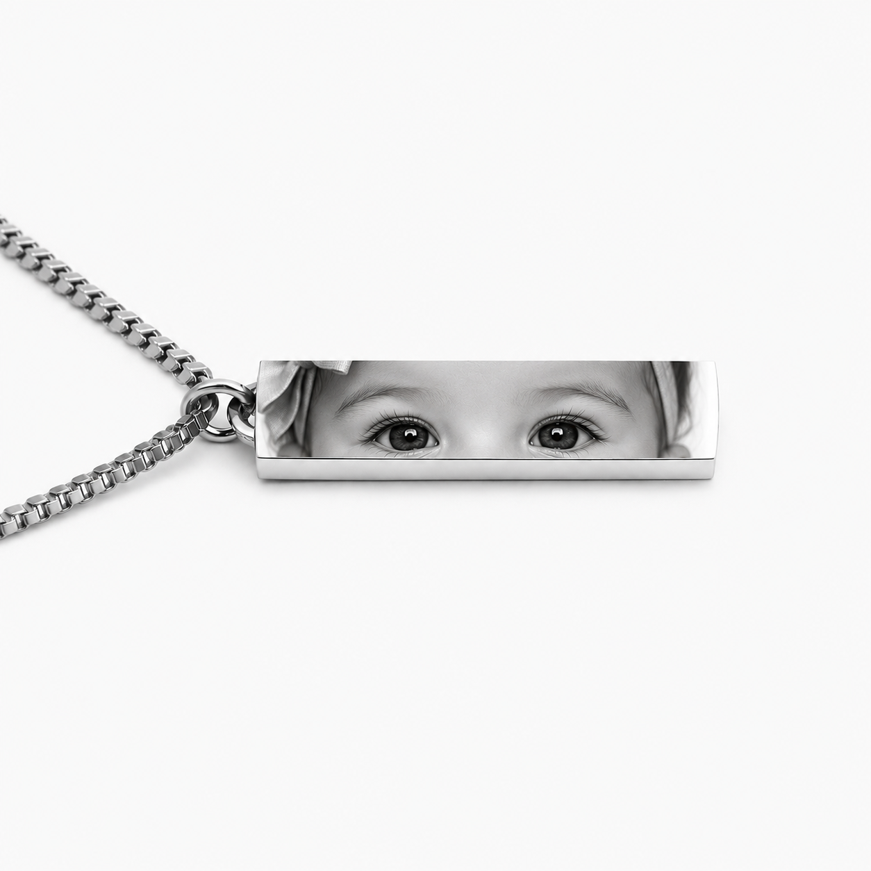 Innocent Eyes Necklace